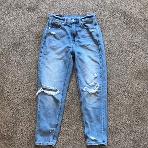 American Eagle Mom Jeans! Almost Brand New!